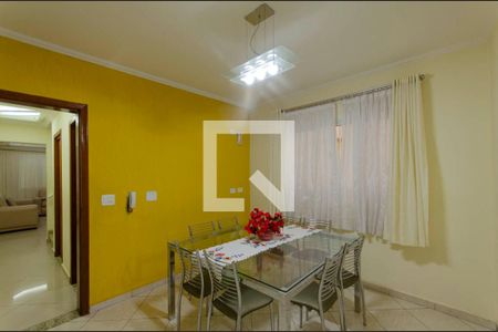 Casa à venda com 148m², 3 quartos e 2 vagas Casa à venda com 148m², 3 quartos e 2 vagasCozinha