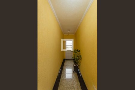 Casa à venda com 148m², 3 quartos e 2 vagas Casa à venda com 148m², 3 quartos e 2 vagasCorredor Lateral