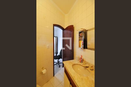 Casa à venda com 168m², 3 quartos e 8 vagasBanheiro da Suíte 3