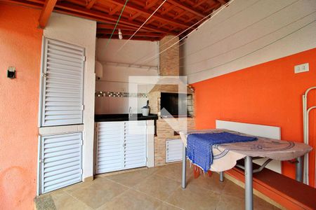 Casa à venda com 168m², 3 quartos e 8 vagasChurrasqueira