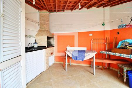 Casa à venda com 168m², 3 quartos e 8 vagasChurrasqueira