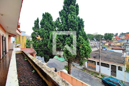 Casa à venda com 168m², 3 quartos e 8 vagasVista