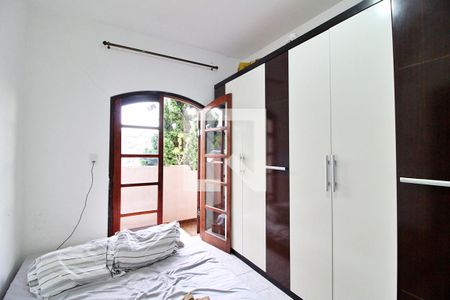 Casa à venda com 168m², 3 quartos e 8 vagasSuíte 3