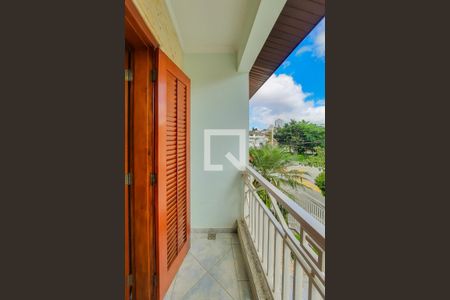 Casa à venda com 256m², 3 quartos e 4 vagasVaranda da Suíte 3