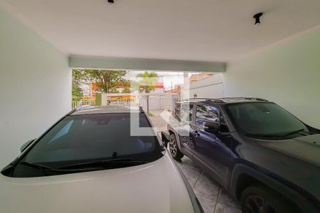 Casa à venda com 256m², 3 quartos e 4 vagasGaragem