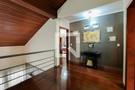 Casa à venda com 256m², 3 quartos e 4 vagasHall dos Dormitórios