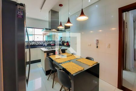 Casa à venda com 256m², 3 quartos e 4 vagasCozinha