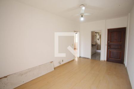 Sala de apartamento para alugar com 2 quartos, 60m² em Tanque, Rio de Janeiro