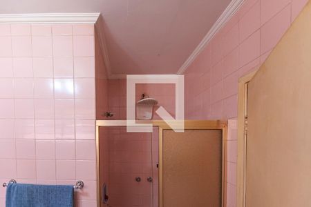 Casa à venda com 360m², 3 quartos e 4 vagas Casa à venda com 360m², 3 quartos e 4 vagasBanheiro do Quarto 1