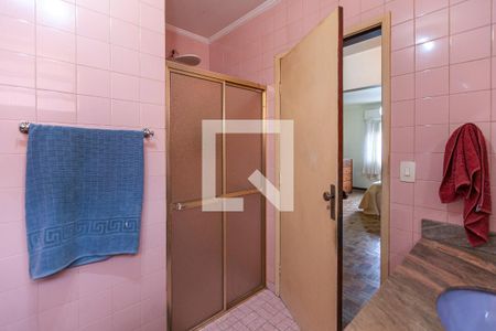 Casa à venda com 360m², 3 quartos e 4 vagas Casa à venda com 360m², 3 quartos e 4 vagasBanheiro do Quarto 1