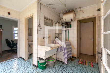 Casa à venda com 360m², 3 quartos e 4 vagas Casa à venda com 360m², 3 quartos e 4 vagasÁrea de Serviço