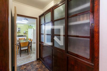 Casa à venda com 360m², 3 quartos e 4 vagas Casa à venda com 360m², 3 quartos e 4 vagasCozinha