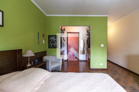 Casa à venda com 360m², 3 quartos e 4 vagas Casa à venda com 360m², 3 quartos e 4 vagasQuarto 1