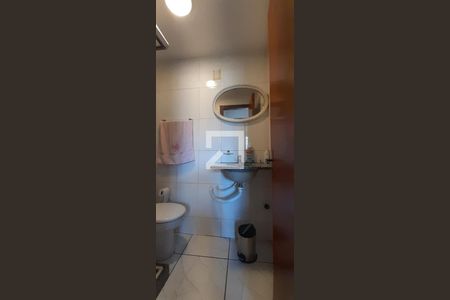 Apartamento à venda com 62m², 2 quartos e 1 vaga Apartamento à venda com 62m², 2 quartos e 1 vagaBanheiro