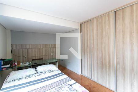 Casa à venda com 400m², 4 quartos e 3 vagasQuarto Suíte