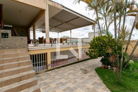 Casa à venda com 400m², 4 quartos e 3 vagasQuintal