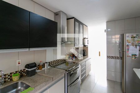 Casa à venda com 400m², 4 quartos e 3 vagasCozinha