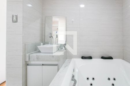 Casa à venda com 400m², 4 quartos e 3 vagasBanheiro da Suíte