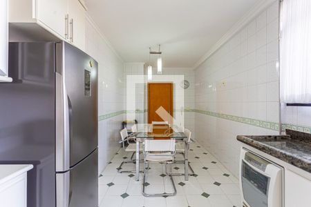 Apartamento à venda com 178m², 4 quartos e 3 vagas Apartamento à venda com 178m², 4 quartos e 3 vagasCozinha