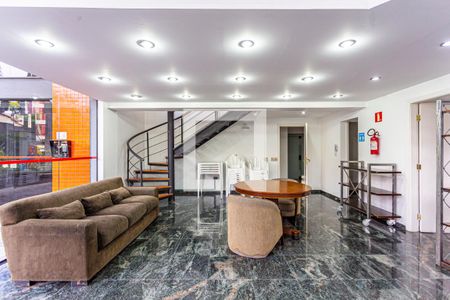 Apartamento à venda com 178m², 4 quartos e 3 vagas Apartamento à venda com 178m², 4 quartos e 3 vagasÁrea comum - Salão de festas