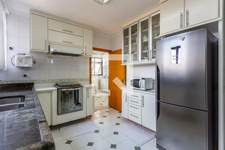 Apartamento à venda com 178m², 4 quartos e 3 vagas Apartamento à venda com 178m², 4 quartos e 3 vagasCozinha