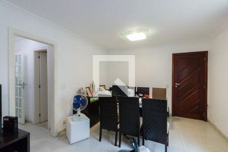 Casa de condomínio à venda com 210m², 4 quartos e 2 vagas Casa de condomínio à venda com 210m², 4 quartos e 2 vagasSala