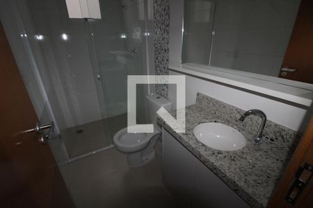Banheiro de apartamento para alugar com 2 quartos, 55m² em Vila Alpina, São Paulo