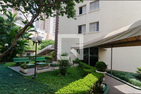 Apartamento à venda com 51m², 2 quartos e 1 vaga Apartamento à venda com 51m², 2 quartos e 1 vagaFachada