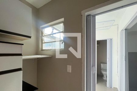 Apartamento à venda com 73m², 2 quartos e 1 vagaQuarto de Serviço