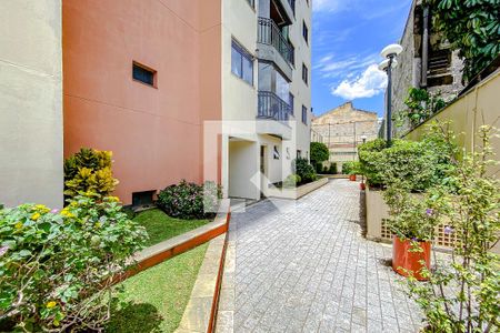 Apartamento à venda com 74m², 3 quartos e 1 vagaÁrea comum