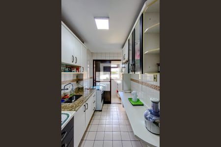 Apartamento à venda com 74m², 3 quartos e 1 vagaCozinha