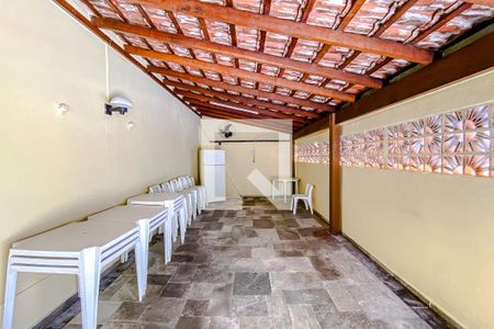 Apartamento à venda com 74m², 3 quartos e 1 vagaÁrea comum - Churrasqueira