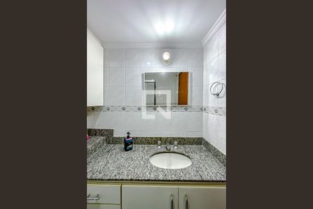 Apartamento à venda com 74m², 3 quartos e 1 vagaBanheiro