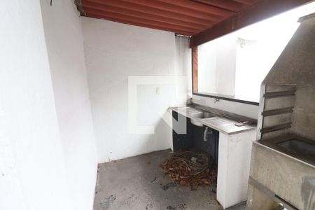 Casa à venda com 160m², 3 quartos e 2 vagasÁrea de Serviço