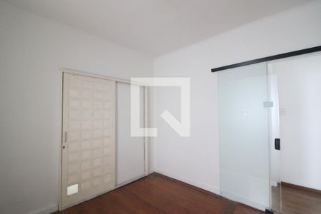 Casa à venda com 160m², 3 quartos e 2 vagasQuarto 3