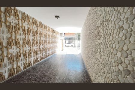 Casa à venda com 320m², 4 quartos e 3 vagas Casa à venda com 320m², 4 quartos e 3 vagasGaragem