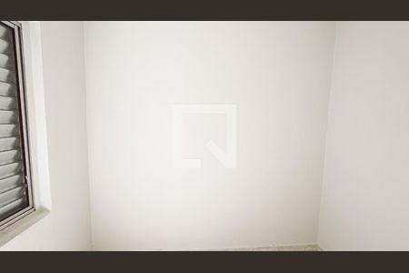 Casa à venda com 320m², 4 quartos e 3 vagas Casa à venda com 320m², 4 quartos e 3 vagasQuarto de Serviço