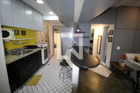 Apartamento à venda com 79m², 2 quartos e sem vagaCozinha