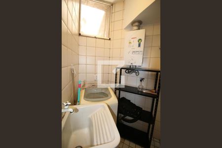 Apartamento à venda com 79m², 2 quartos e sem vagaÁrea de Serviço