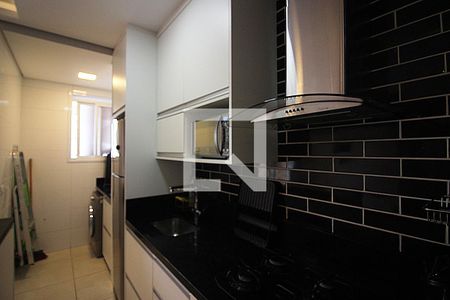 Apartamento à venda com 71m², 2 quartos e 2 vagasCozinha e Área de Serviço