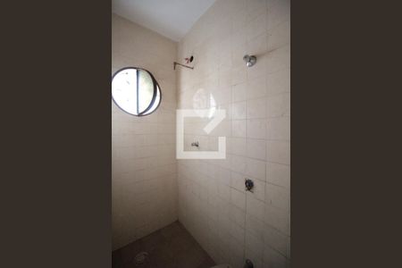 Casa à venda com 200m², 4 quartos e 4 vagasBanheiro de Serviço