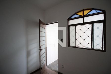 Casa à venda com 200m², 4 quartos e 4 vagasQuarto de Serviço