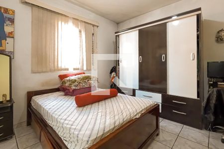 Casa à venda com 180m², 2 quartos e 2 vagas Casa à venda com 180m², 2 quartos e 2 vagasSuíte