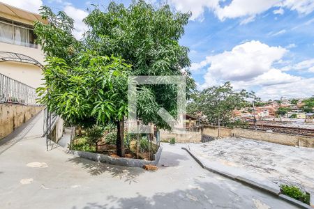 Casa à venda com 275m², 3 quartos e 5 vagasQuintal