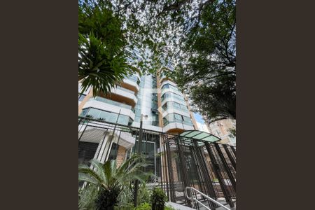 Apartamento para alugar com 148m², 3 quartos e 3 vagasFachada