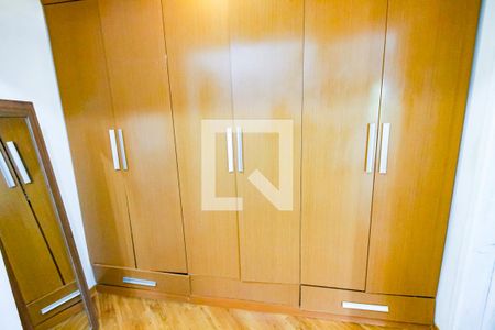 Apartamento à venda com 117m², 3 quartos e 2 vagas Apartamento à venda com 117m², 3 quartos e 2 vagasArmários