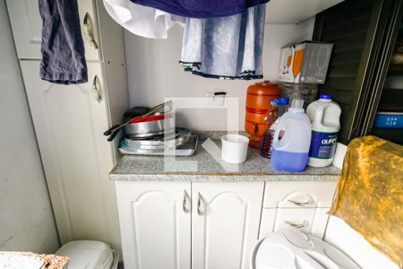 Apartamento à venda com 117m², 3 quartos e 2 vagas Apartamento à venda com 117m², 3 quartos e 2 vagasDetalhe da area de serviço