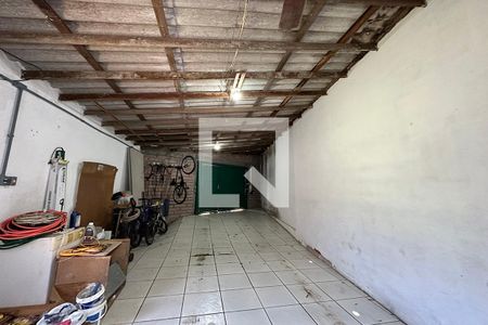 Casa à venda com 100m², 3 quartos e 2 vagasGaragem