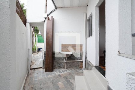 Studio para alugar com 32m², 1 quarto e sem vagaEntrada