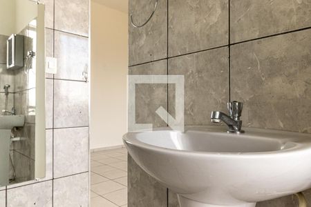 Banheiro - Torneira de kitnet/studio para alugar com 1 quarto, 42m² em República, São Paulo